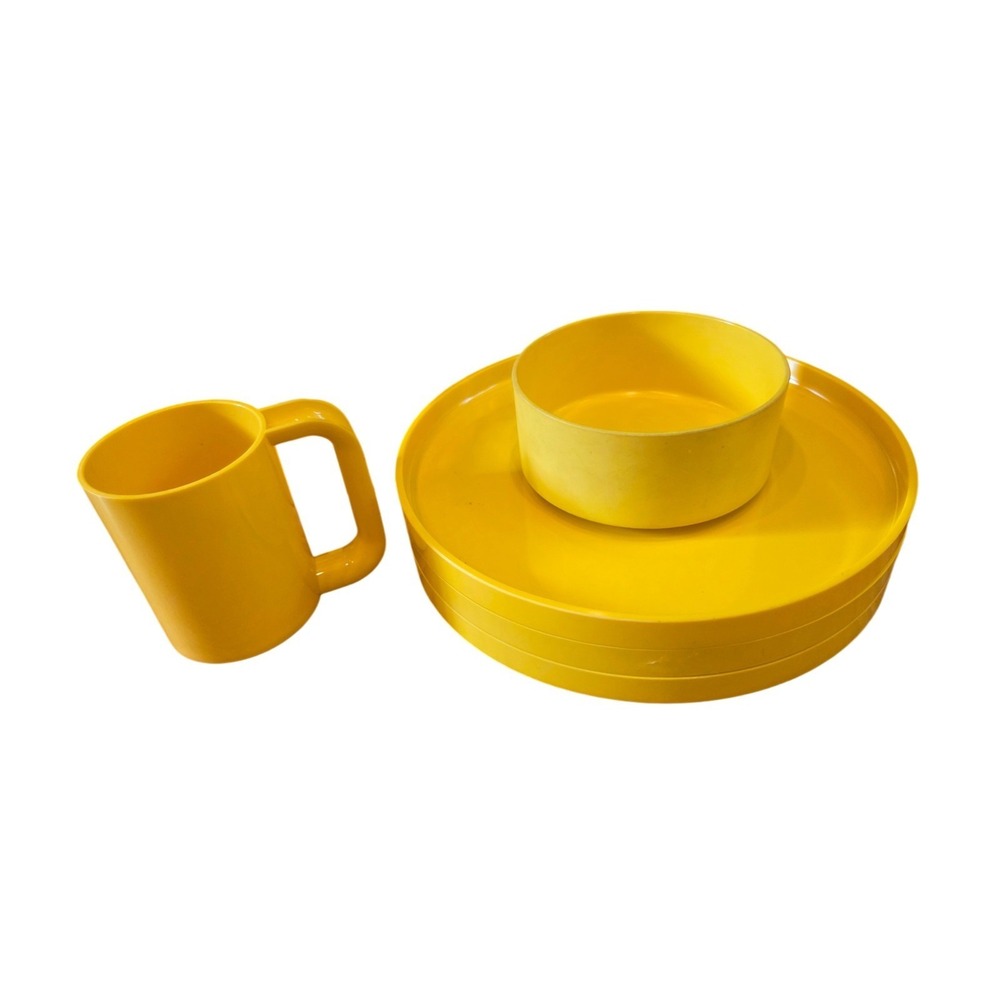Vintage MCM Heller Massimo Vignelli Yellow Plastic Dinnerware Set Mug Bowl Plate